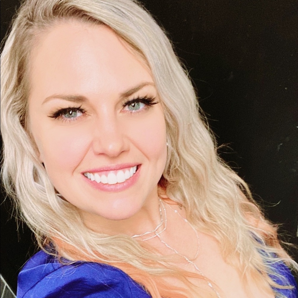 Meet your Posher, Kristal